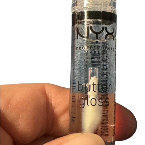 NYX Professional Makeup set. Includes lip gloss, eye pencil and nylon pouch. NWT - Picture 6 of 9